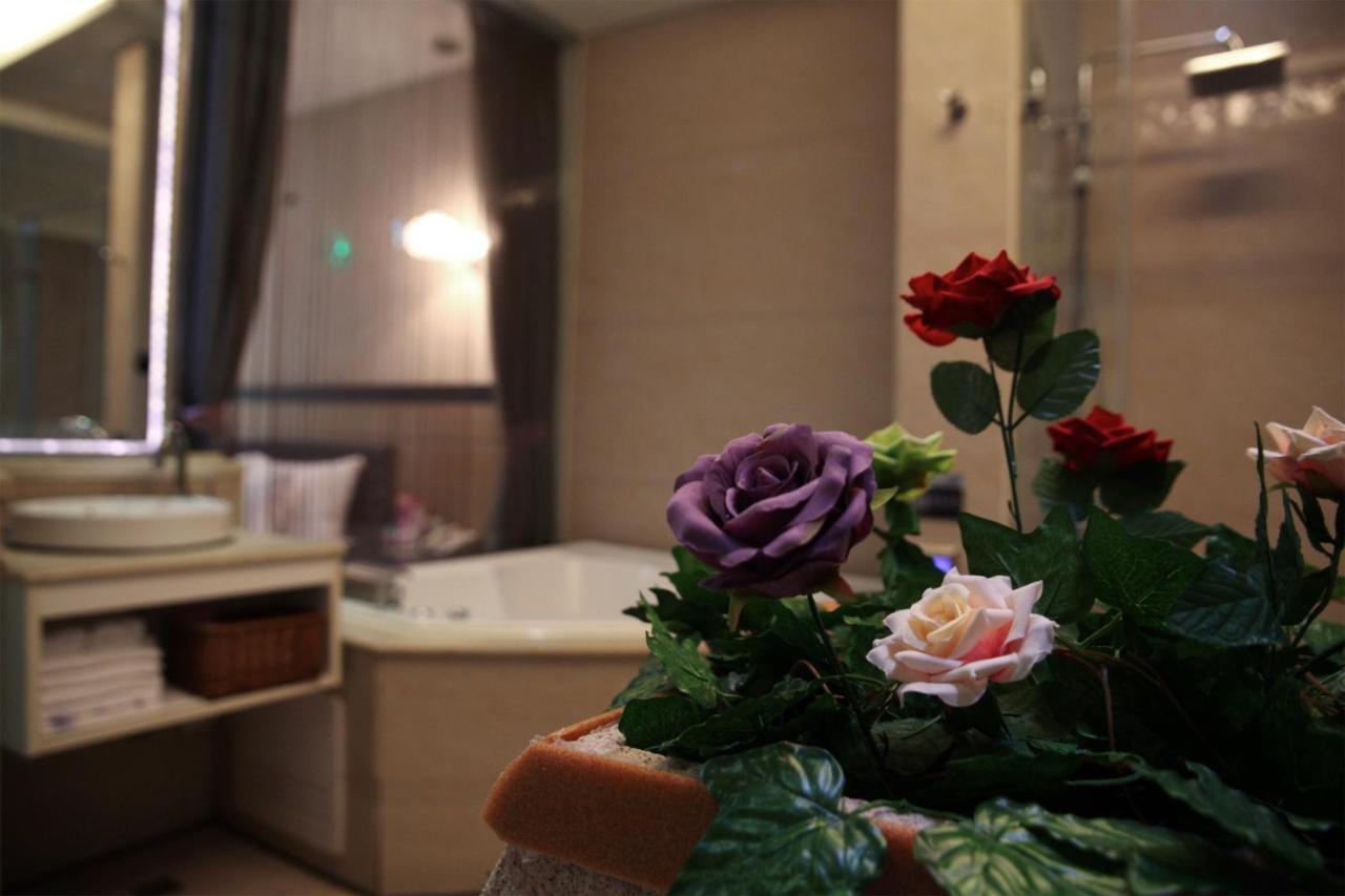 Go Shine Motel Pingtung 외부 사진